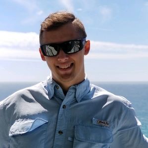 Meet your Posher, Jason